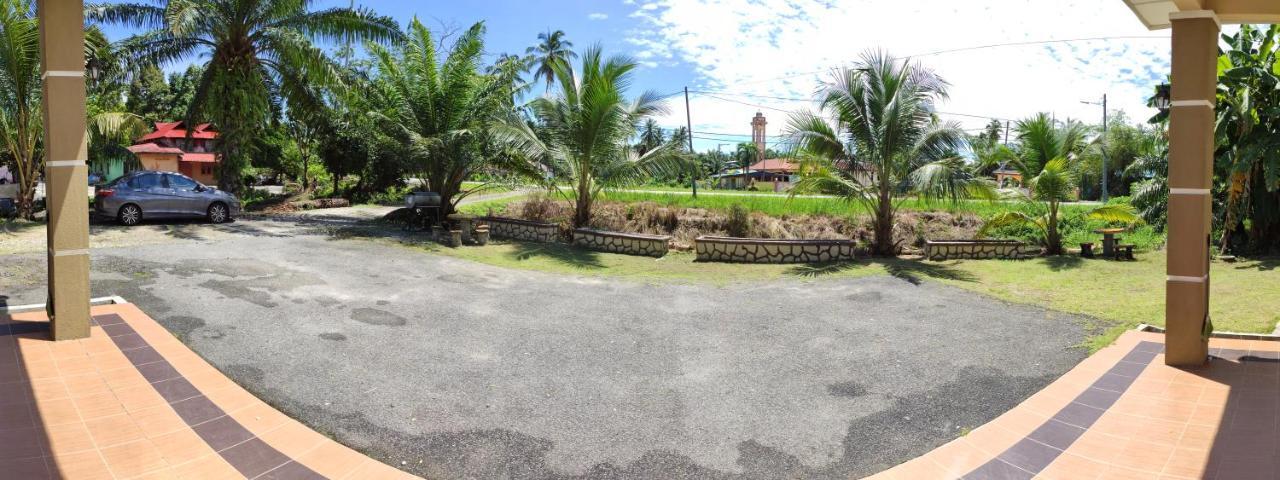 Homestay Selinsing Simpang Ampat Semanggol Exterior photo